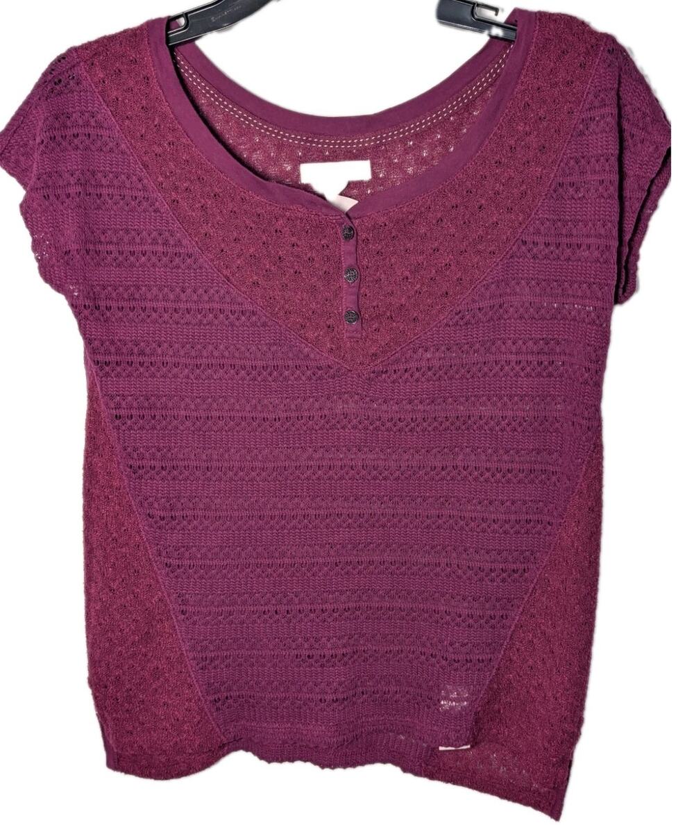 Aeropostale Shirt Top Blouse Crochet Purple Mixed Media Open Knit Size Small EUC